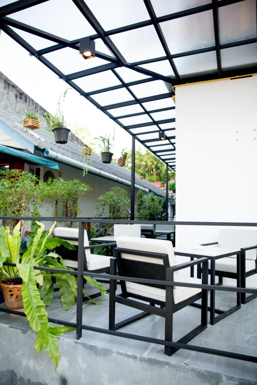 Inest Poshtel Hostel Pantai Kata Luaran gambar